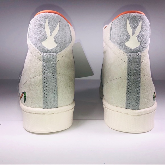 Converse Bugs Bunny’s Pro Leather Hi Ivory Sneaker - Picture 5 of 13